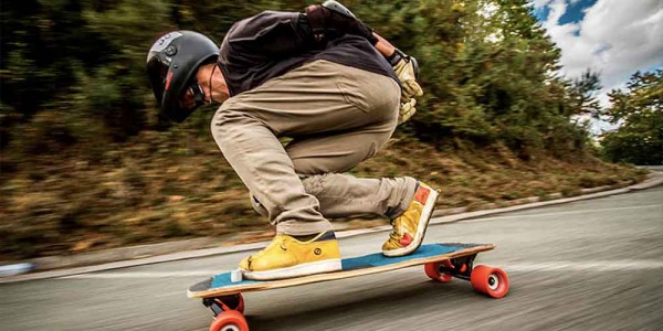 Wie man ein Longboard Skateboard wählt: Kompletter Leitfaden